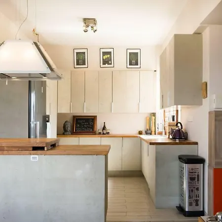 Vas' Penthouse